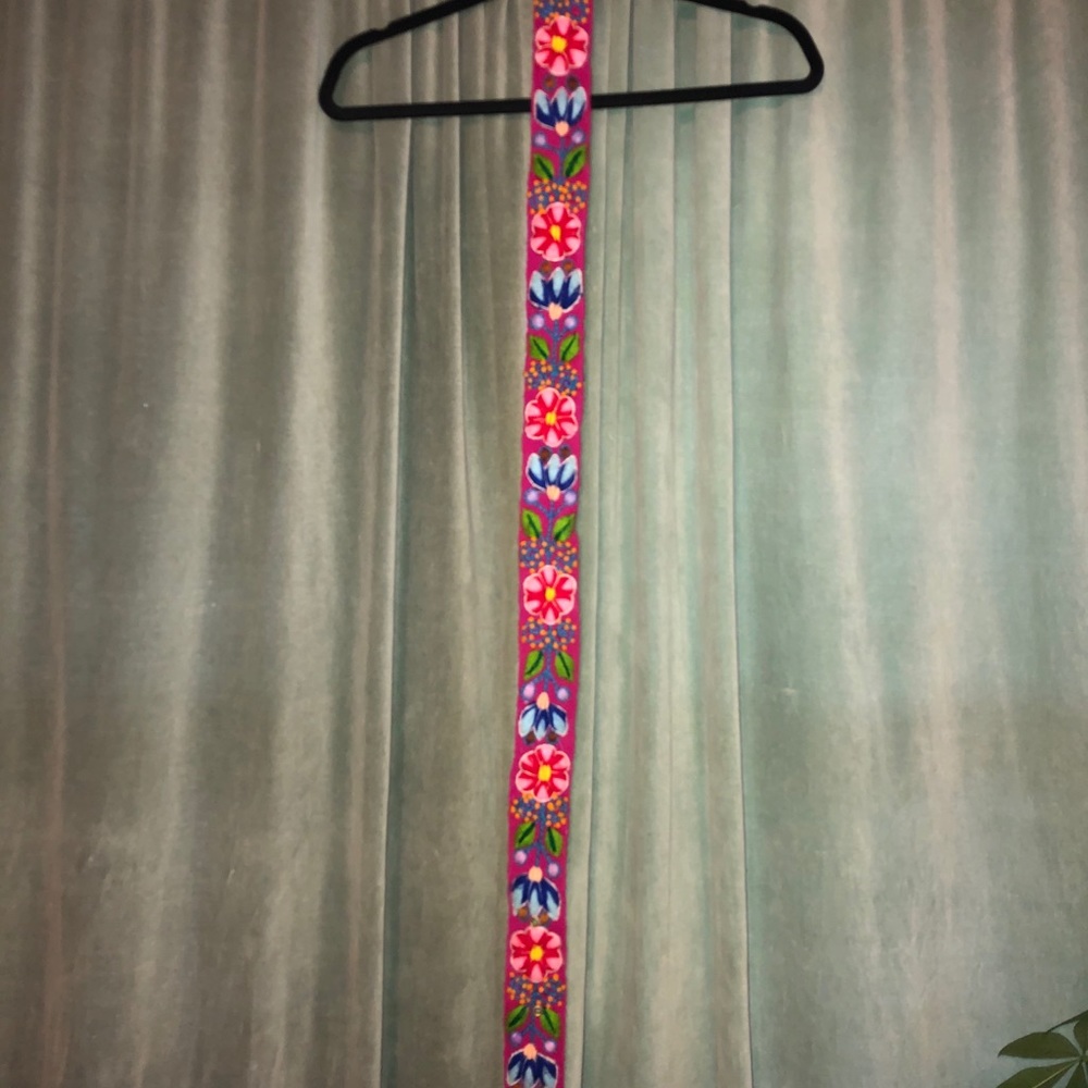 Colorful woven belt